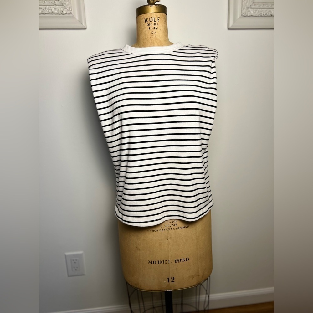 Anthropologie women’s black & white striped sleeveless cotton top XS